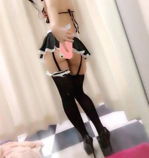 レナ 23歳