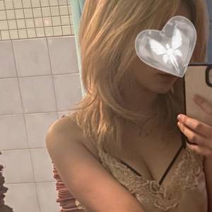フウ 20歳