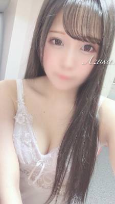 アズサ 21歳