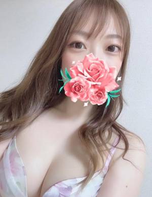 エマ 27歳