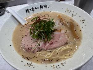 キイ 25歳