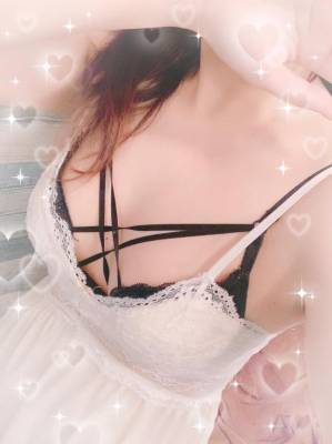 レイ 25歳