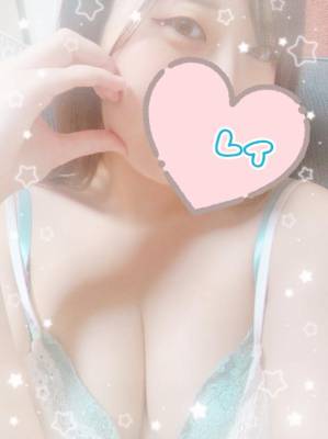 レイ 25歳