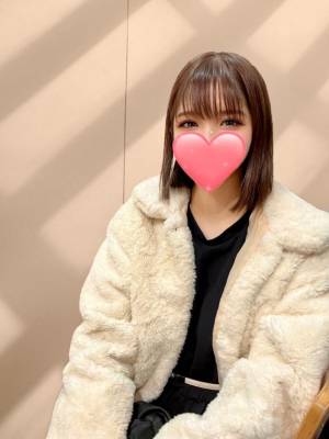 ヒトミ 19歳