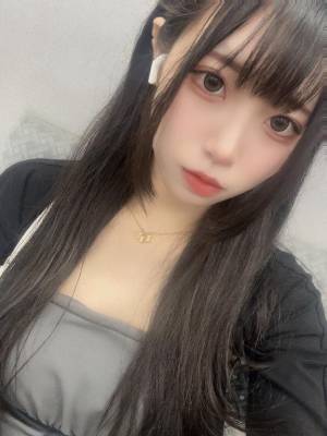 シオン 20歳