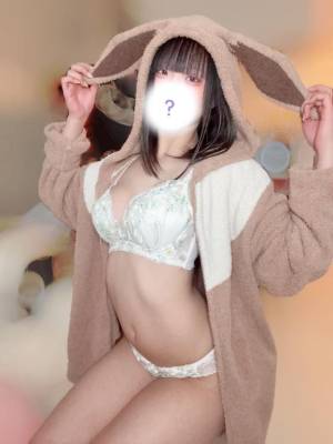 サナ 20歳
