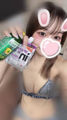 ユイ 21歳