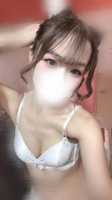 ユイ 21歳