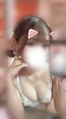 ユイ 21歳