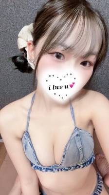ユイ 21歳