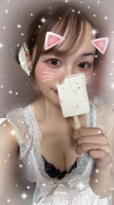 ユイ 21歳