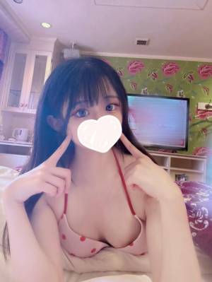 メアリ 20歳