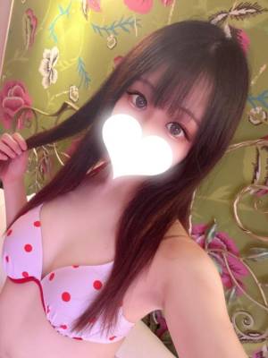 メアリ 20歳