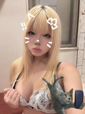 モネ 18歳