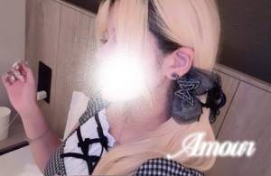 モネ 18歳