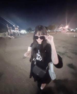 アノ 18歳