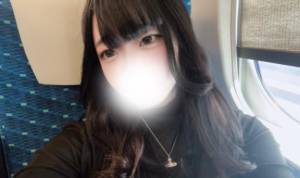 アノ 18歳