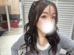 ユリ 21歳
