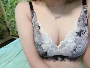 りのは 24歳