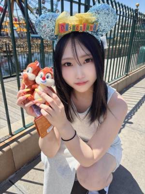 こなん 20歳