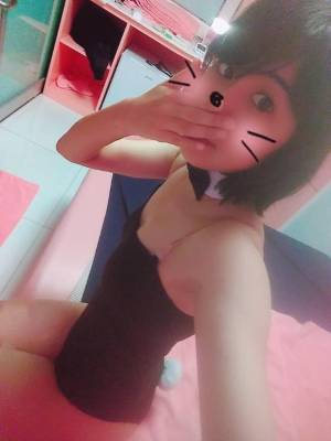 かえで 23歳