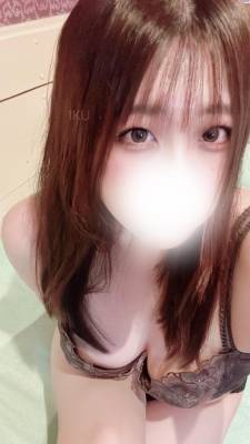 いく 25歳