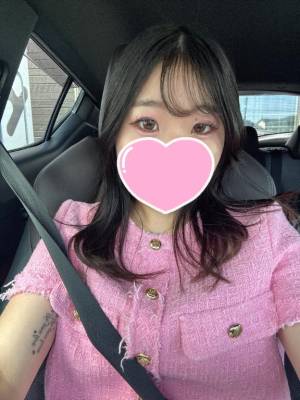 なこ 22歳