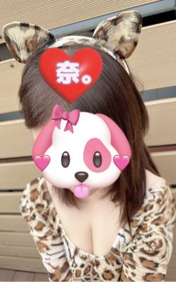 奈々 33歳