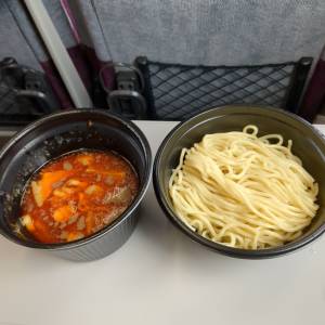 つむぎ 28歳
