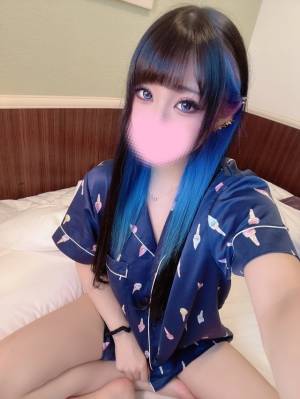 みる 22歳