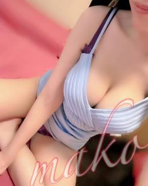 まこ 26歳