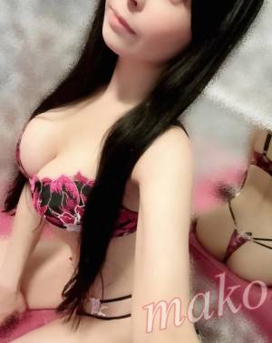 まこ 26歳