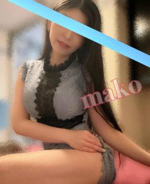 まこ 26歳