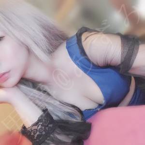 あずみ 24歳