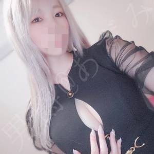 あずみ 24歳