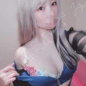 あずみ 24歳