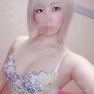 あずみ 24歳