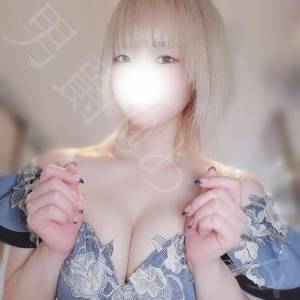 あずみ 24歳