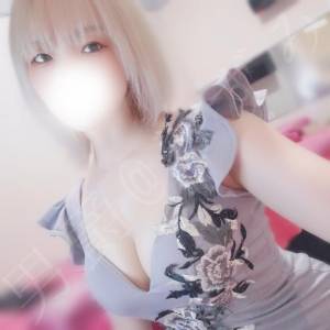 あずみ 24歳