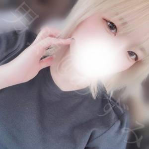 あずみ 24歳