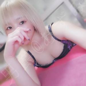あずみ 24歳