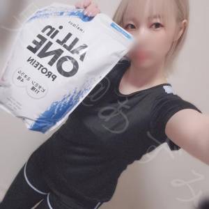 あずみ 24歳