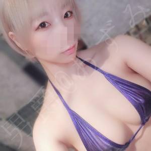 あずみ 24歳