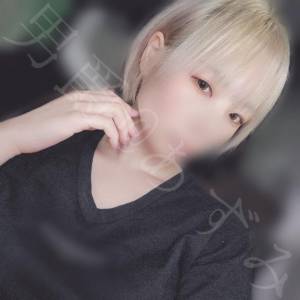 あずみ 24歳