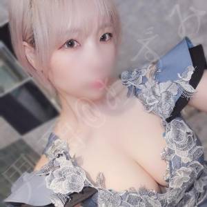あずみ 24歳