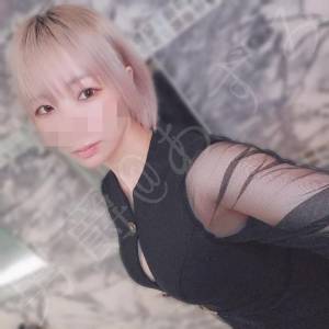 あずみ 24歳