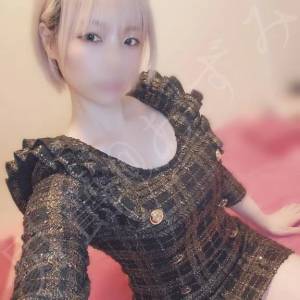 あずみ 24歳