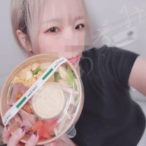 あずみ 24歳