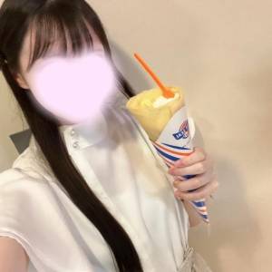 ゆい 23歳