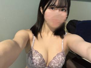 こはる 22歳